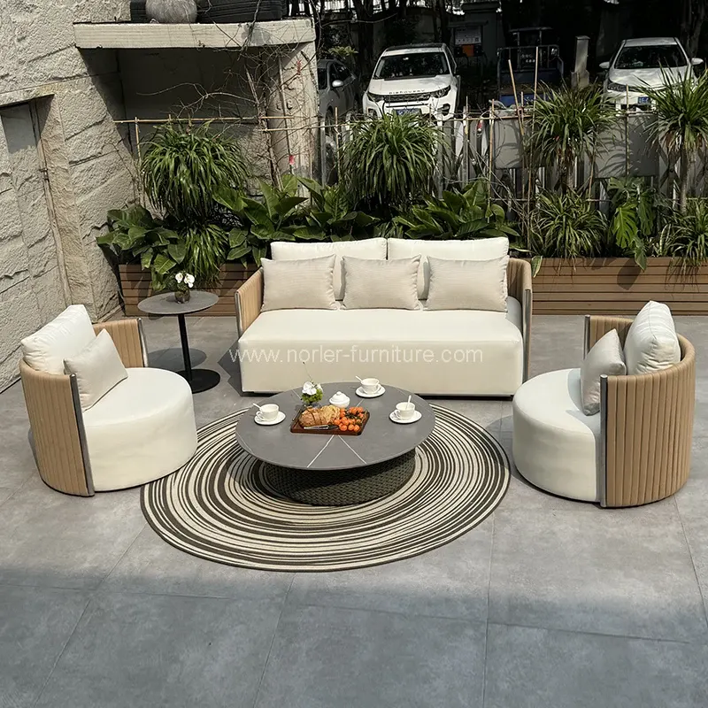 Nowoczesna sofa ramy na zewnątrz liny